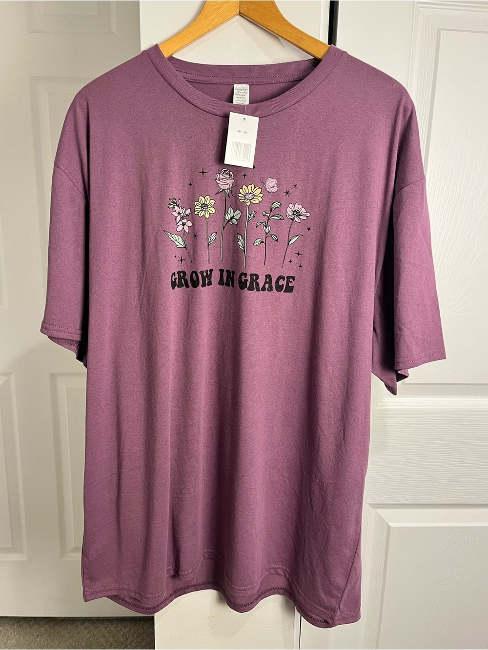 Grow In Grace Short Sleeve T-Shirt Faith Christian Women’s 2XL NWT Purple Floral